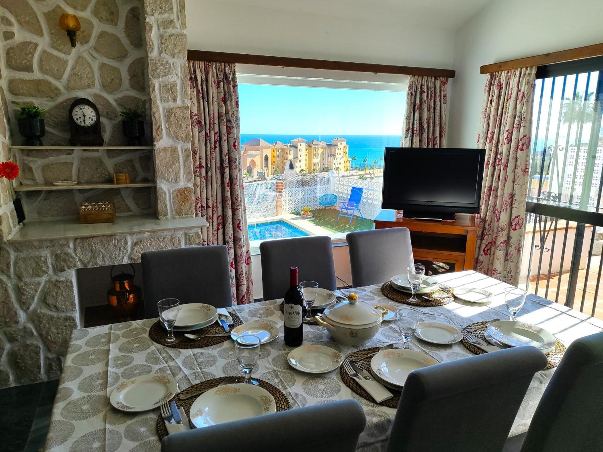 פואנגירולה Evans Realty Al Villa & Piscina & Garaje & Playa מראה חיצוני תמונה