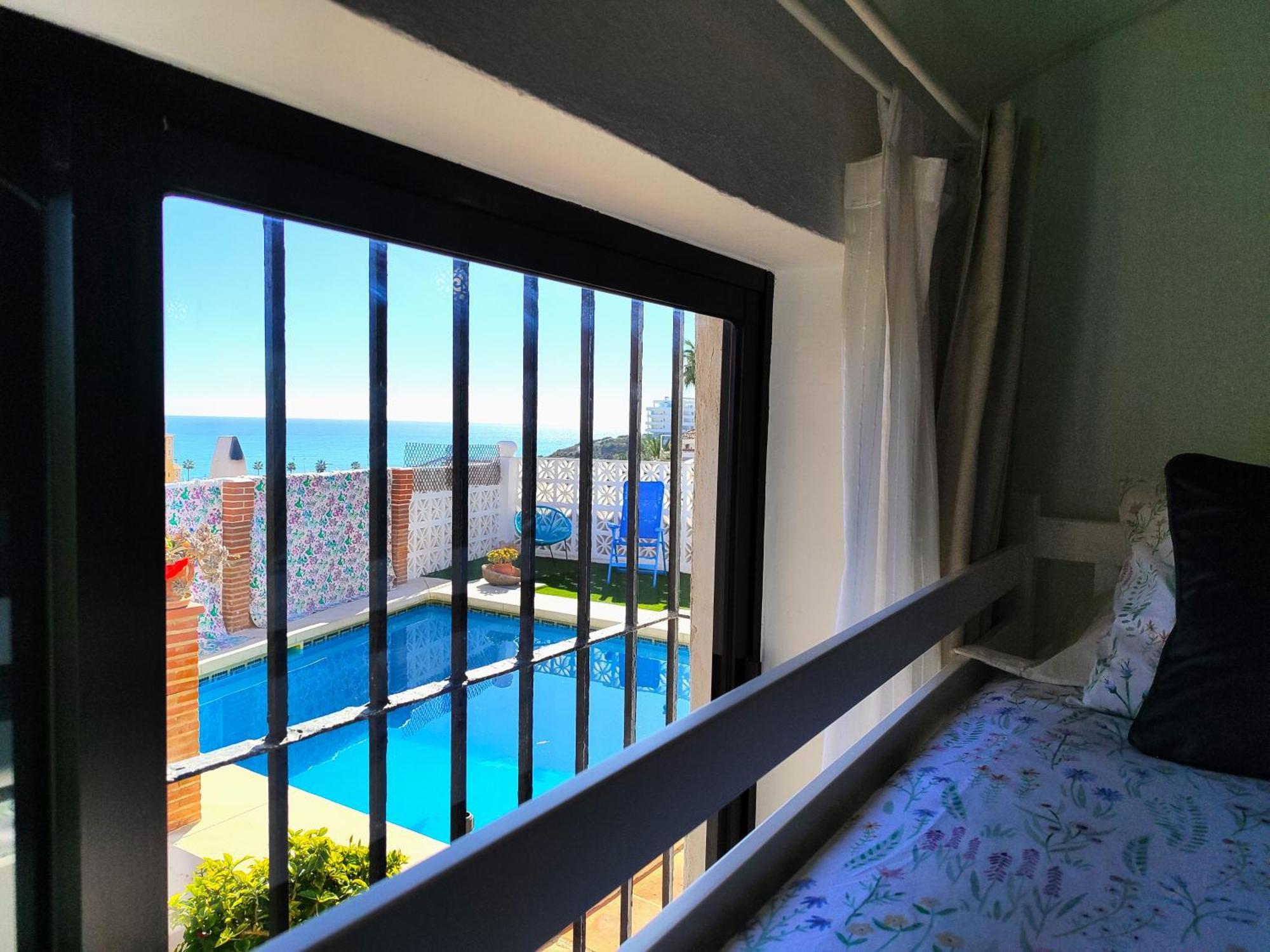 פואנגירולה Evans Realty Al Villa & Piscina & Garaje & Playa מראה חיצוני תמונה