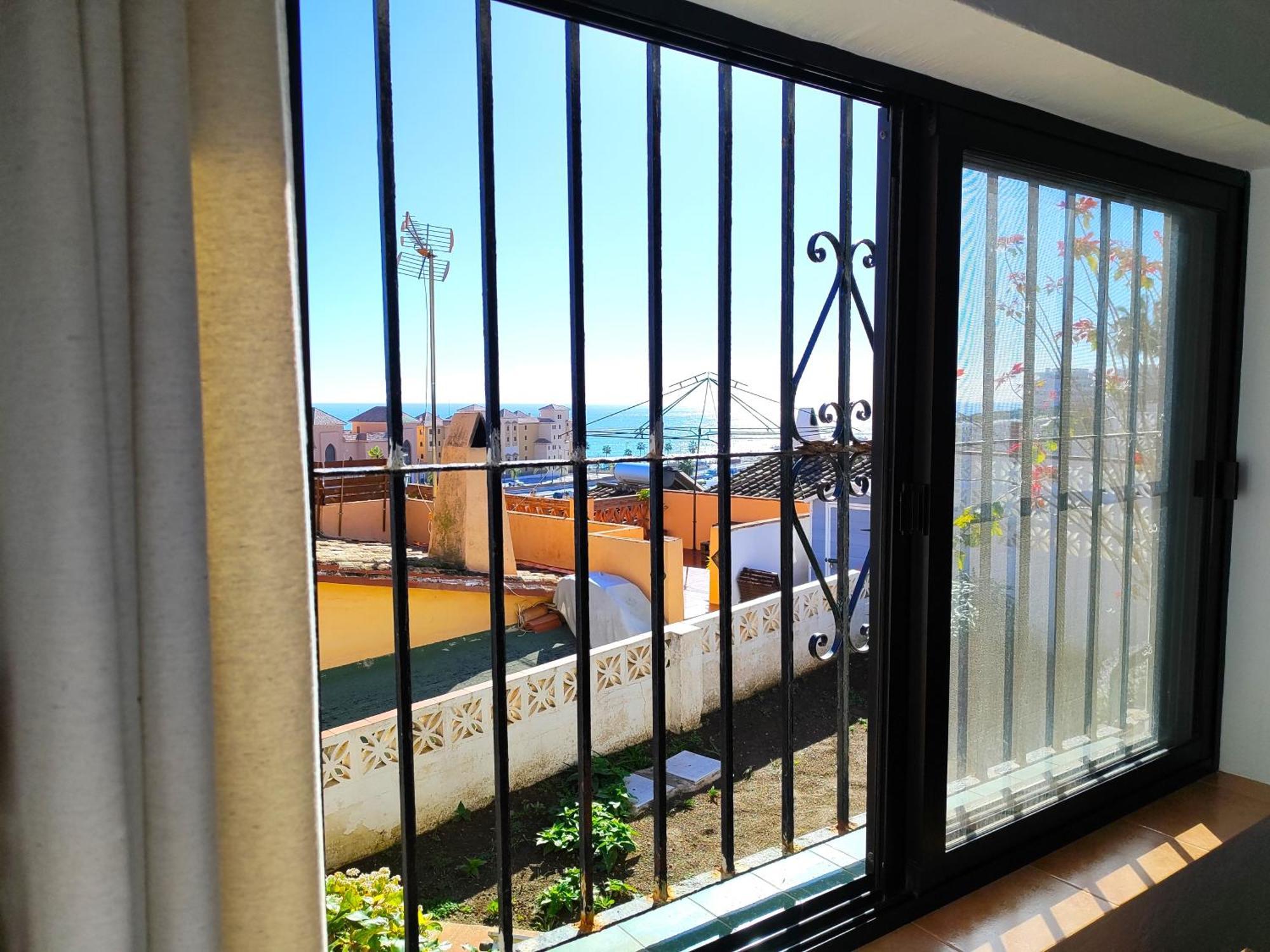 פואנגירולה Evans Realty Al Villa & Piscina & Garaje & Playa מראה חיצוני תמונה