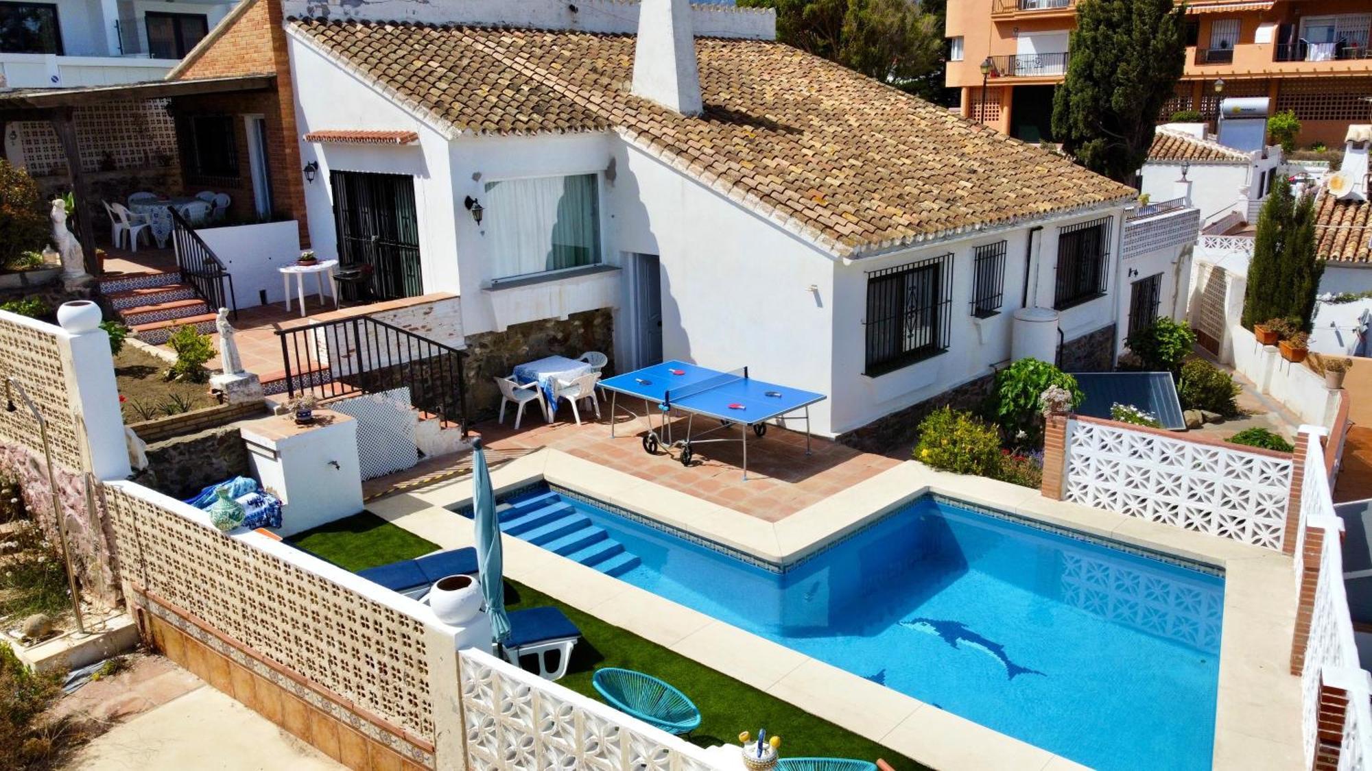 פואנגירולה Evans Realty Al Villa & Piscina & Garaje & Playa מראה חיצוני תמונה